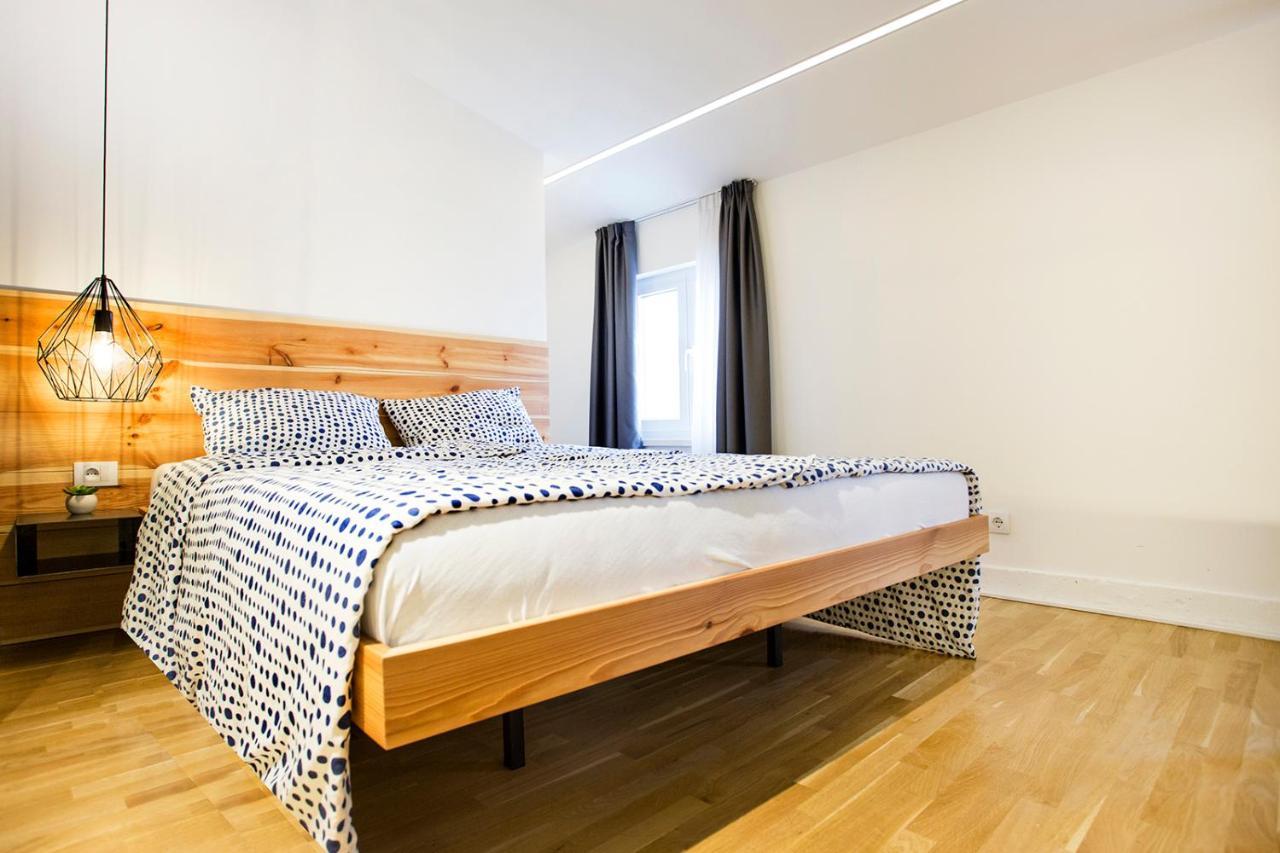 Apartamento Atomic 2 Belgrado Exterior foto